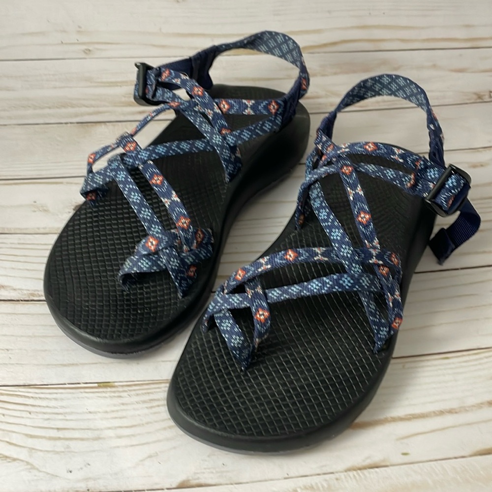 Chaco Sandals Toe loop adjustable Navy Wink Size 9